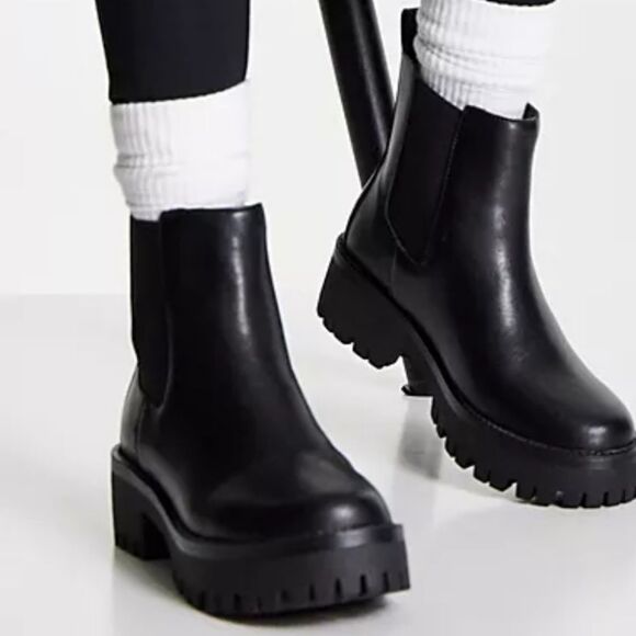 Steve Madden Phyllis Combat Boot- Black - Picture 2 of 8